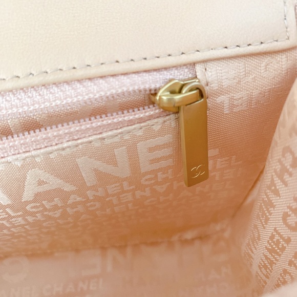 SOLD ✨Chanel Limited Edition Karl Lagerfeld Print Satin Stitch Chain Scarf Bag - Picture 10 of 17